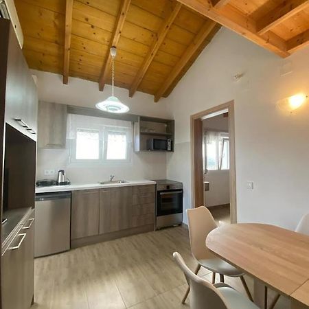 מרטיאס Theo Apartment מראה חיצוני תמונה